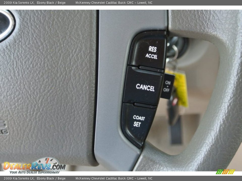 2009 Kia Sorento LX Ebony Black / Beige Photo #14