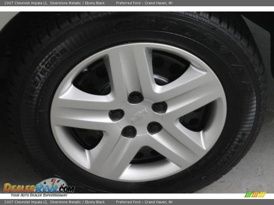 2007 Chevrolet Impala LS Silverstone Metallic / Ebony Black Photo #13