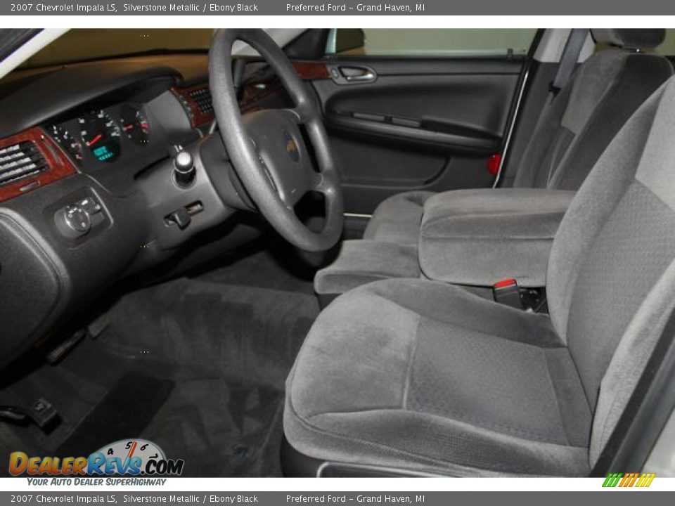 Ebony Black Interior - 2007 Chevrolet Impala LS Photo #21