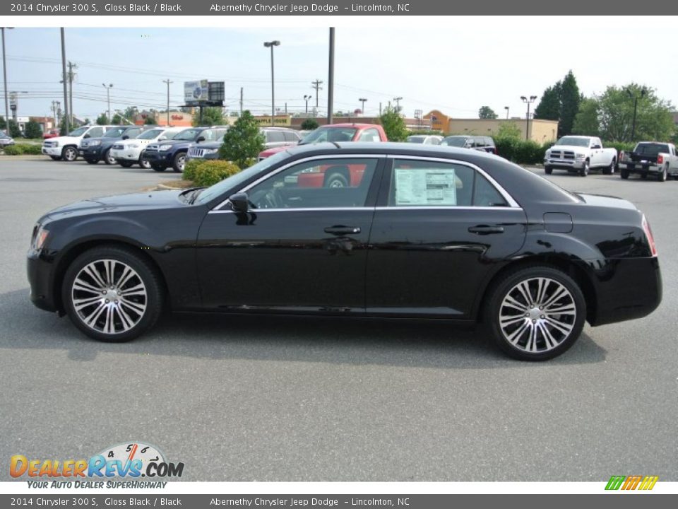 Gloss Black 2014 Chrysler 300 S Photo #3