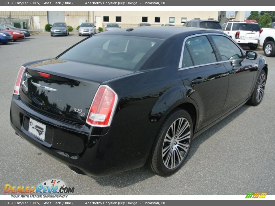 2014 Chrysler 300 S Gloss Black / Black Photo #5