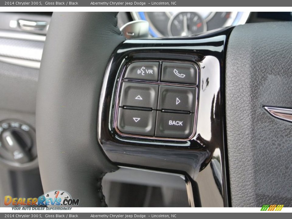 Controls of 2014 Chrysler 300 S Photo #15