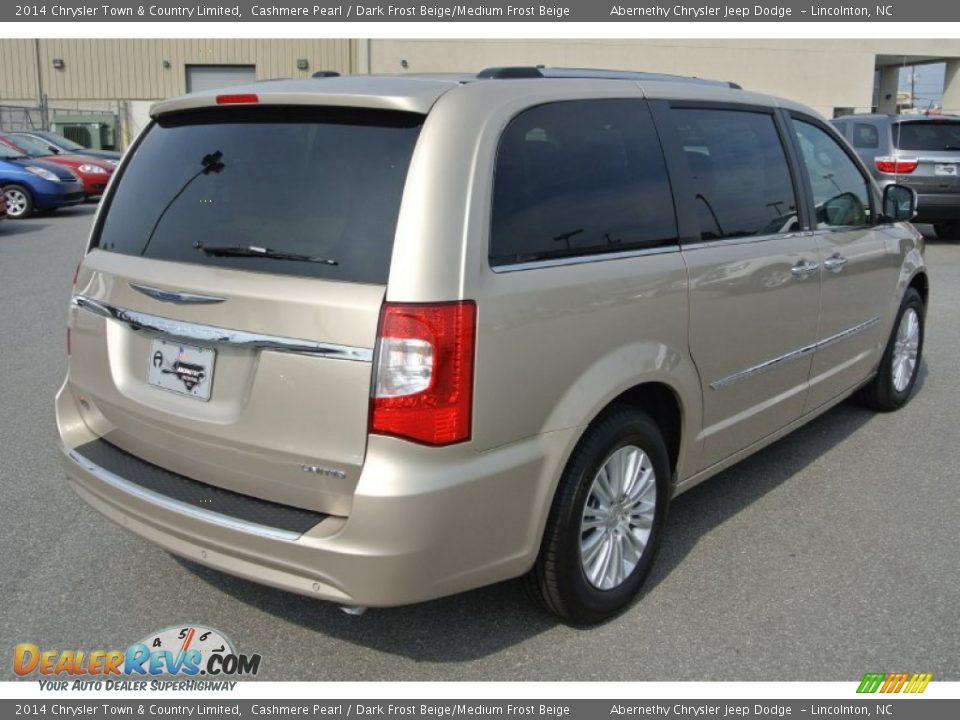 2014 Chrysler Town & Country Limited Cashmere Pearl / Dark Frost Beige/Medium Frost Beige Photo #5