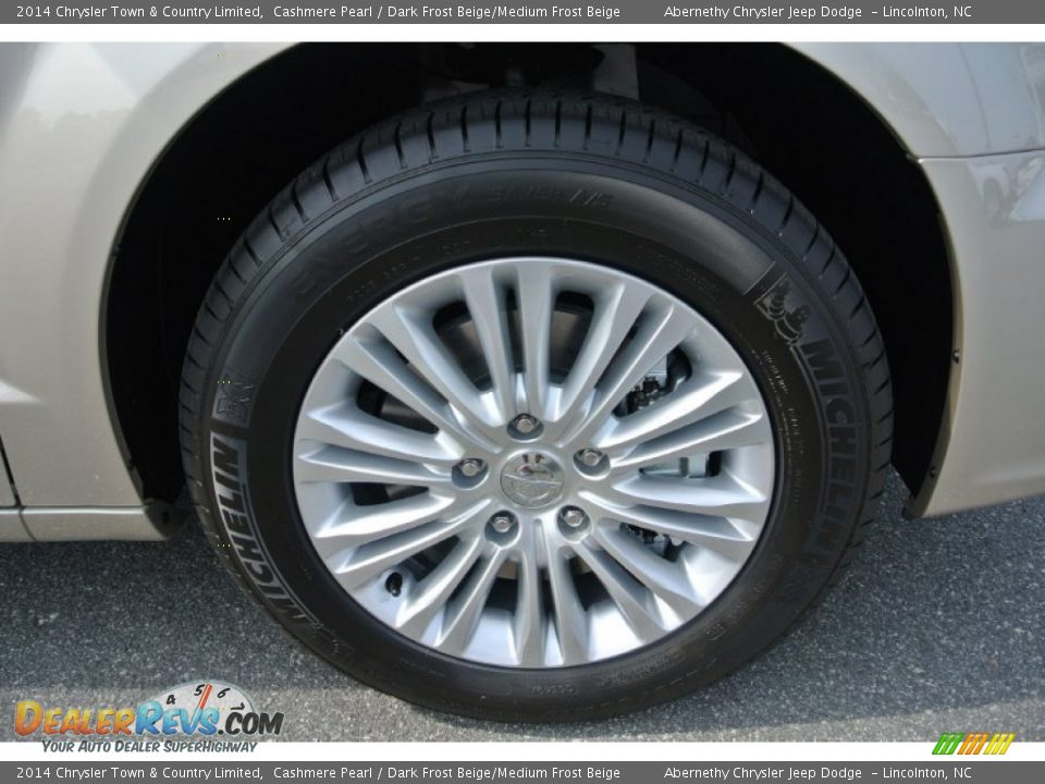 2014 Chrysler Town & Country Limited Wheel Photo #21