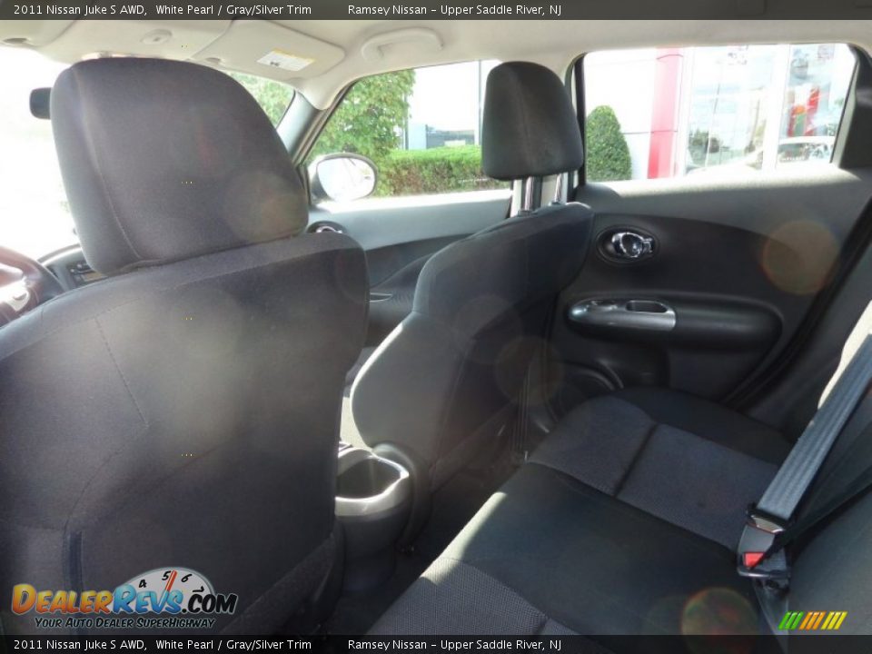 2011 Nissan Juke S AWD White Pearl / Gray/Silver Trim Photo #8