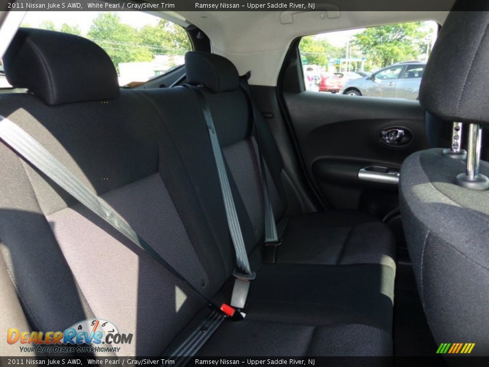 2011 Nissan Juke S AWD White Pearl / Gray/Silver Trim Photo #9