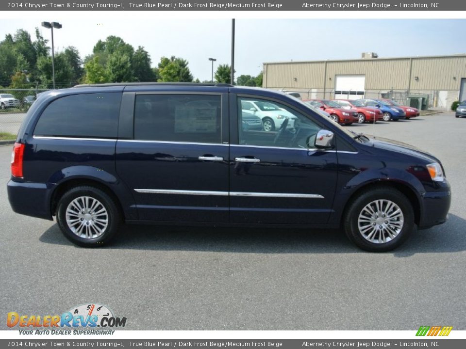 2014 Chrysler Town & Country Touring-L True Blue Pearl / Dark Frost Beige/Medium Frost Beige Photo #6
