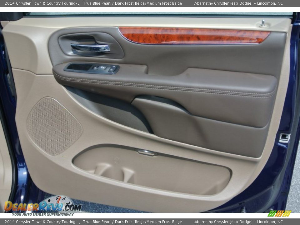 2014 Chrysler Town & Country Touring-L True Blue Pearl / Dark Frost Beige/Medium Frost Beige Photo #18
