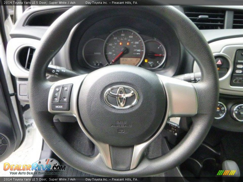 2014 Toyota Yaris LE 5 Door Steering Wheel Photo #17
