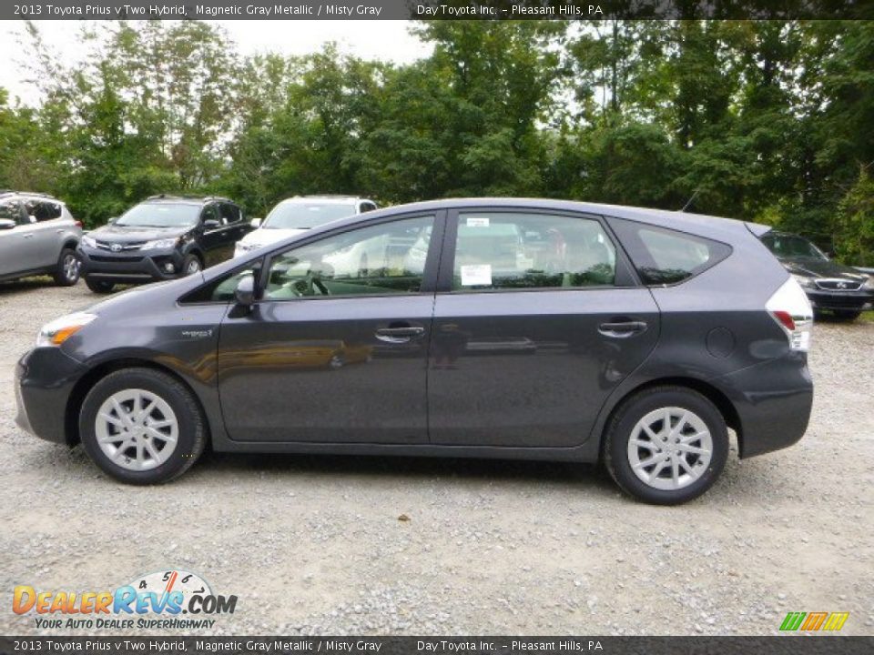 2013 Toyota Prius v Two Hybrid Magnetic Gray Metallic / Misty Gray Photo #6