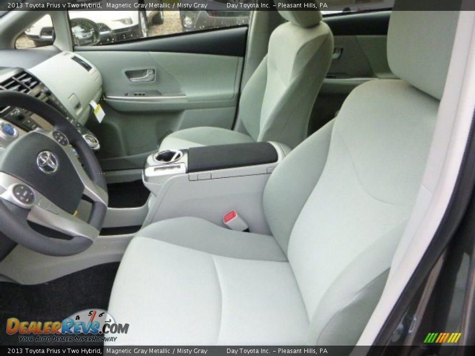 2013 Toyota Prius v Two Hybrid Magnetic Gray Metallic / Misty Gray Photo #10