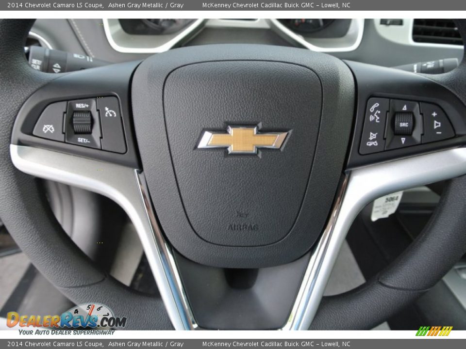 Controls of 2014 Chevrolet Camaro LS Coupe Photo #11