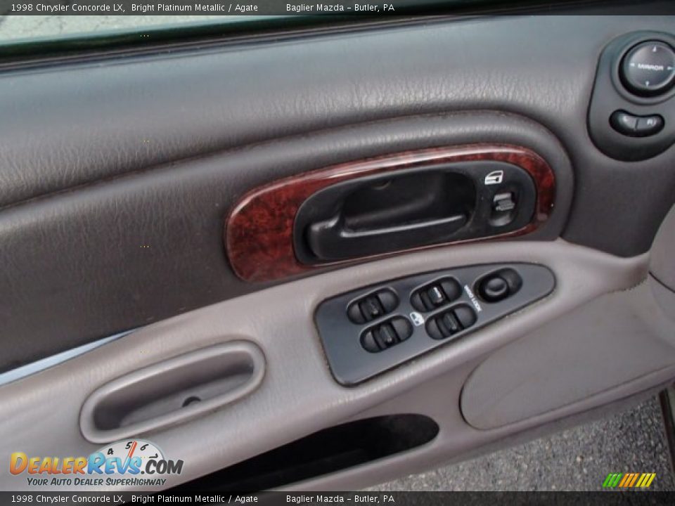 1998 Chrysler Concorde LX Bright Platinum Metallic / Agate Photo #10