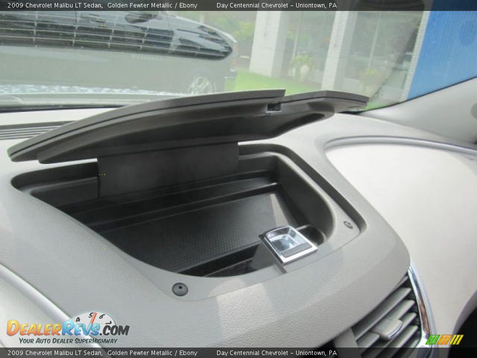 2009 Chevrolet Malibu LT Sedan Golden Pewter Metallic / Ebony Photo #18