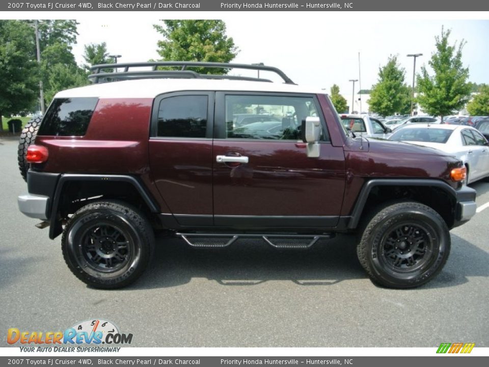 2007 Toyota FJ Cruiser 4WD Black Cherry Pearl / Dark Charcoal Photo #6