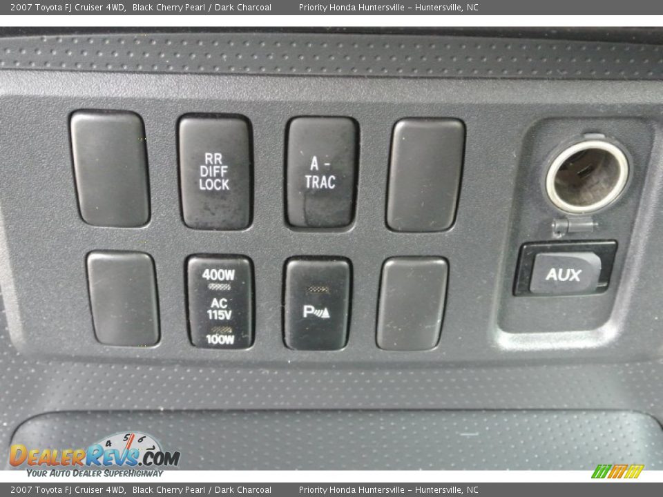 2007 Toyota FJ Cruiser 4WD Black Cherry Pearl / Dark Charcoal Photo #14