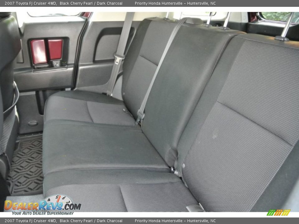 2007 Toyota FJ Cruiser 4WD Black Cherry Pearl / Dark Charcoal Photo #20