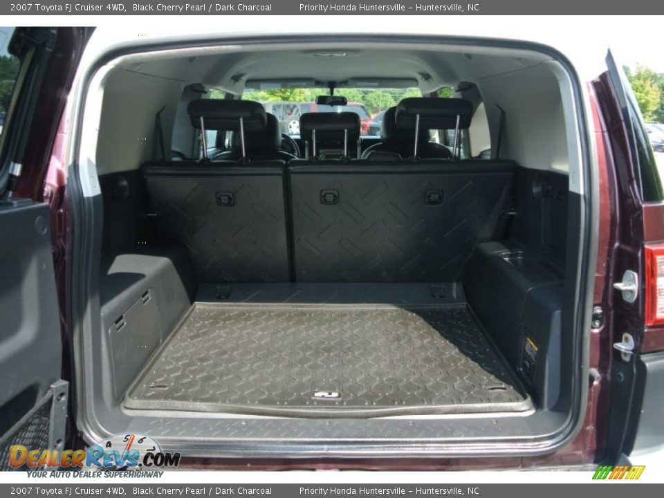 2007 Toyota FJ Cruiser 4WD Black Cherry Pearl / Dark Charcoal Photo #21