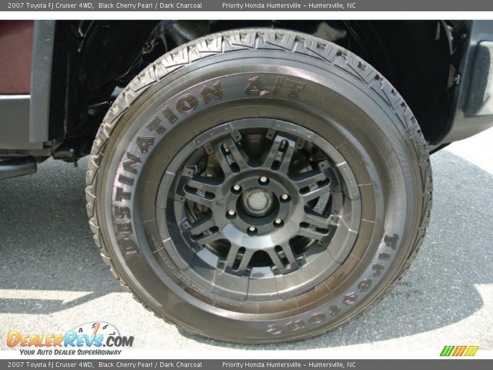 2007 Toyota FJ Cruiser 4WD Black Cherry Pearl / Dark Charcoal Photo #26