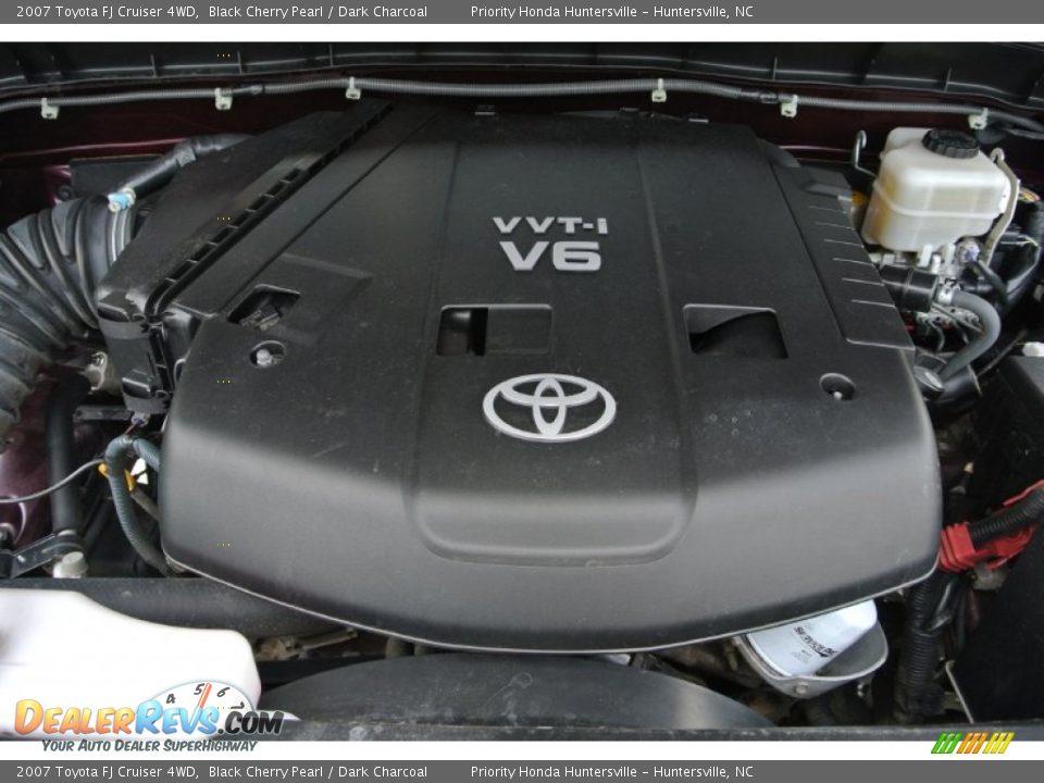 2007 Toyota FJ Cruiser 4WD Black Cherry Pearl / Dark Charcoal Photo #27