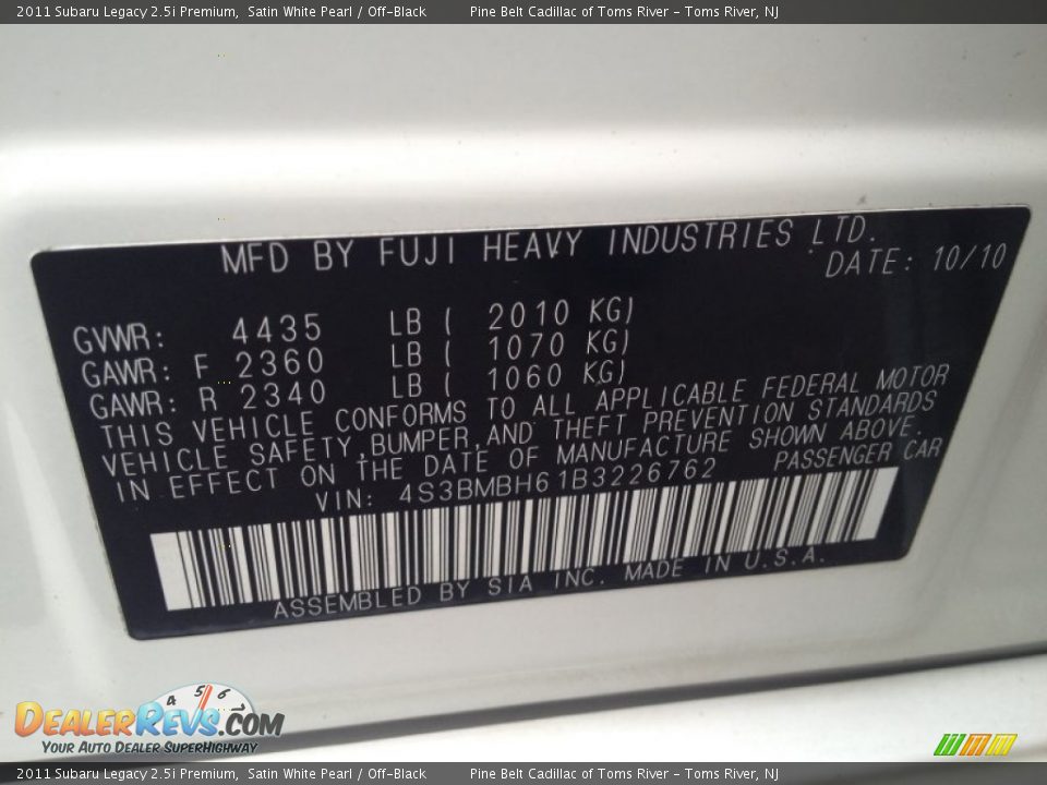 2011 Subaru Legacy 2.5i Premium Satin White Pearl / Off-Black Photo #14