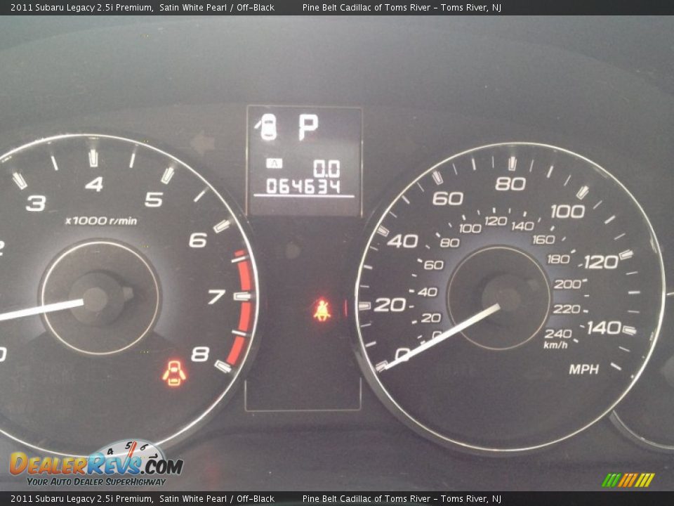 2011 Subaru Legacy 2.5i Premium Satin White Pearl / Off-Black Photo #15