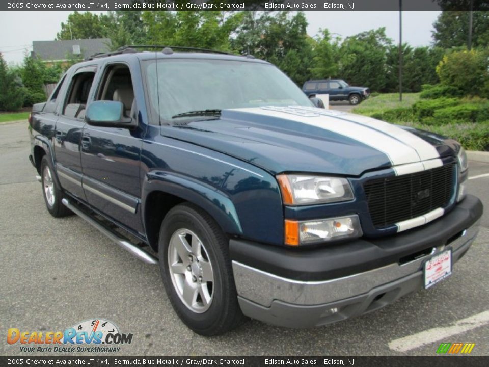 2005 Chevrolet Avalanche LT 4x4 Bermuda Blue Metallic / Gray/Dark Charcoal Photo #12