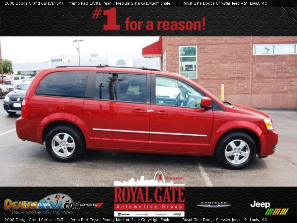 2008 Dodge Grand Caravan SXT Inferno Red Crystal Pearl / Medium Slate Gray/Light Shale Photo #1