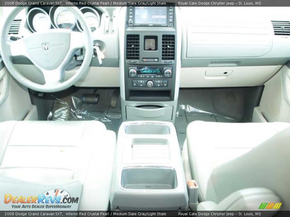 2008 Dodge Grand Caravan SXT Inferno Red Crystal Pearl / Medium Slate Gray/Light Shale Photo #9