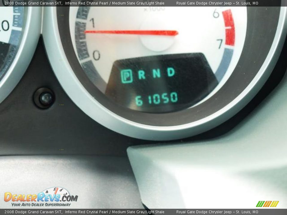 2008 Dodge Grand Caravan SXT Inferno Red Crystal Pearl / Medium Slate Gray/Light Shale Photo #13