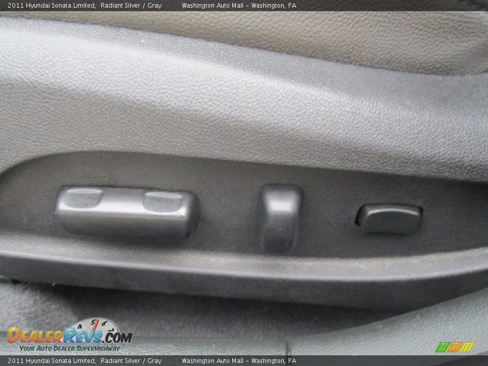 2011 Hyundai Sonata Limited Radiant Silver / Gray Photo #12