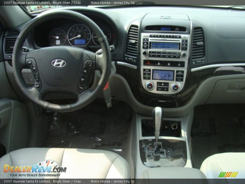 2007 Hyundai Santa Fe Limited Bright Silver / Gray Photo #10