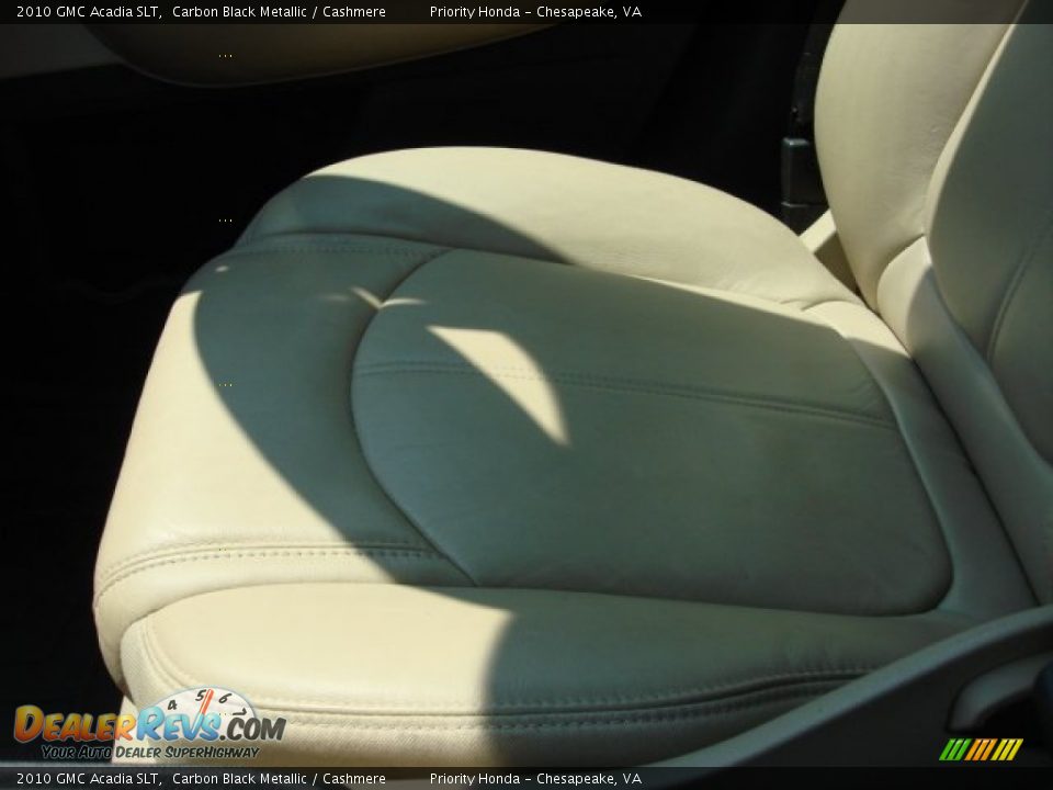 2010 GMC Acadia SLT Carbon Black Metallic / Cashmere Photo #26