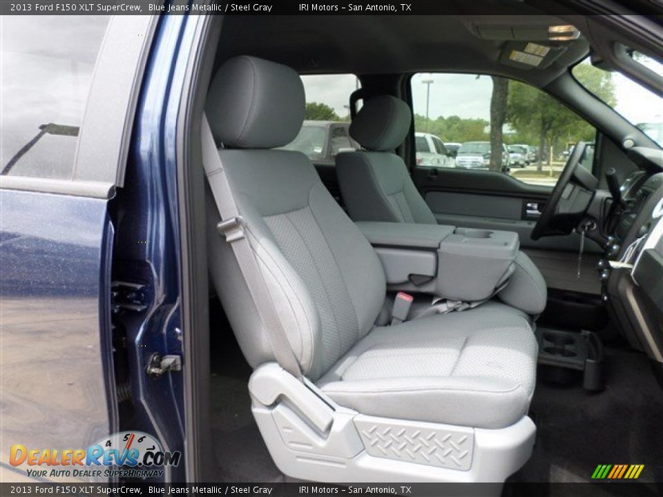 Front Seat of 2013 Ford F150 XLT SuperCrew Photo #11