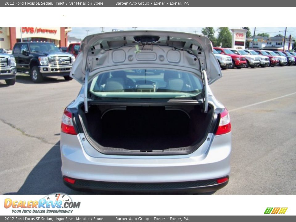 2012 Ford Focus SE Sedan Ingot Silver Metallic / Stone Photo #16