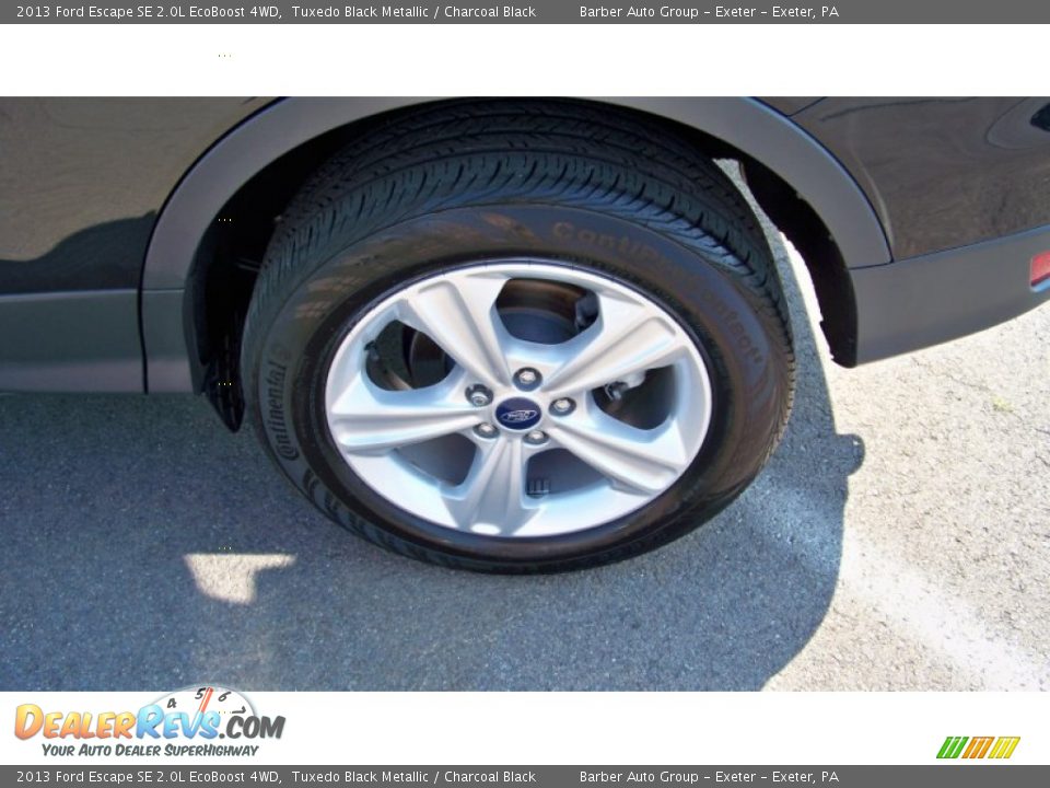 2013 Ford Escape SE 2.0L EcoBoost 4WD Tuxedo Black Metallic / Charcoal Black Photo #9