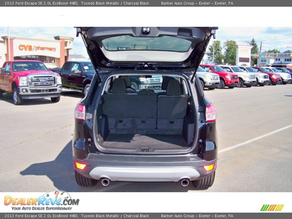 2013 Ford Escape SE 2.0L EcoBoost 4WD Tuxedo Black Metallic / Charcoal Black Photo #17