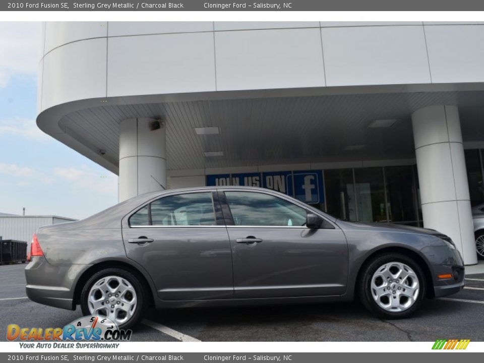 2010 Ford Fusion SE Sterling Grey Metallic / Charcoal Black Photo #2
