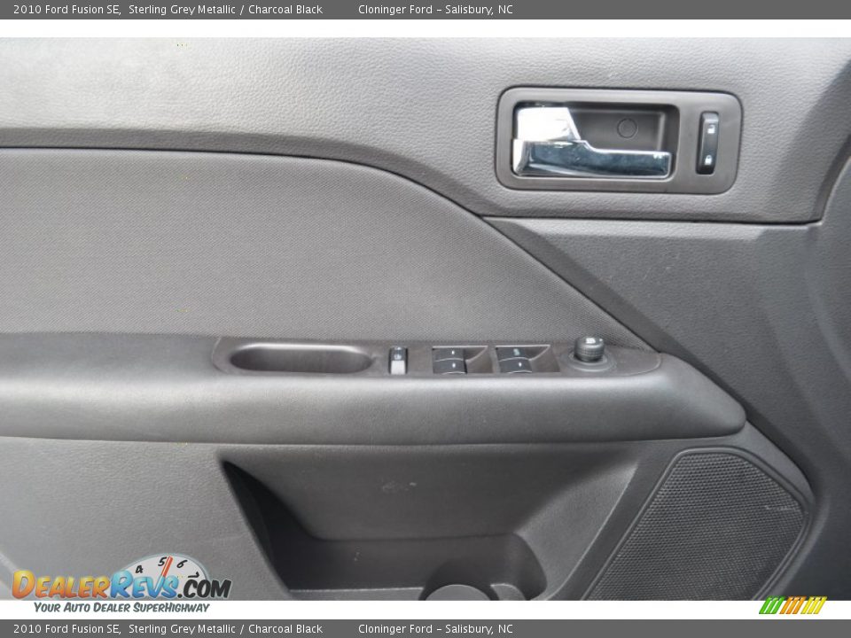 2010 Ford Fusion SE Sterling Grey Metallic / Charcoal Black Photo #8