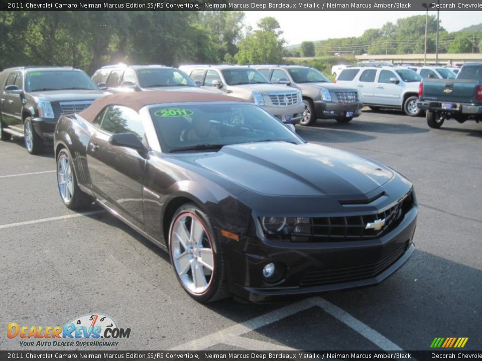 Front 3/4 View of 2011 Chevrolet Camaro Neiman Marcus Edition SS/RS Convertible Photo #2