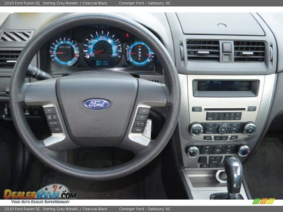 2010 Ford Fusion SE Sterling Grey Metallic / Charcoal Black Photo #16