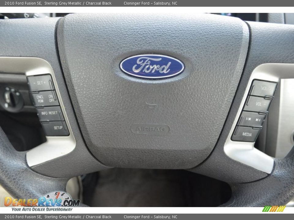 2010 Ford Fusion SE Sterling Grey Metallic / Charcoal Black Photo #19