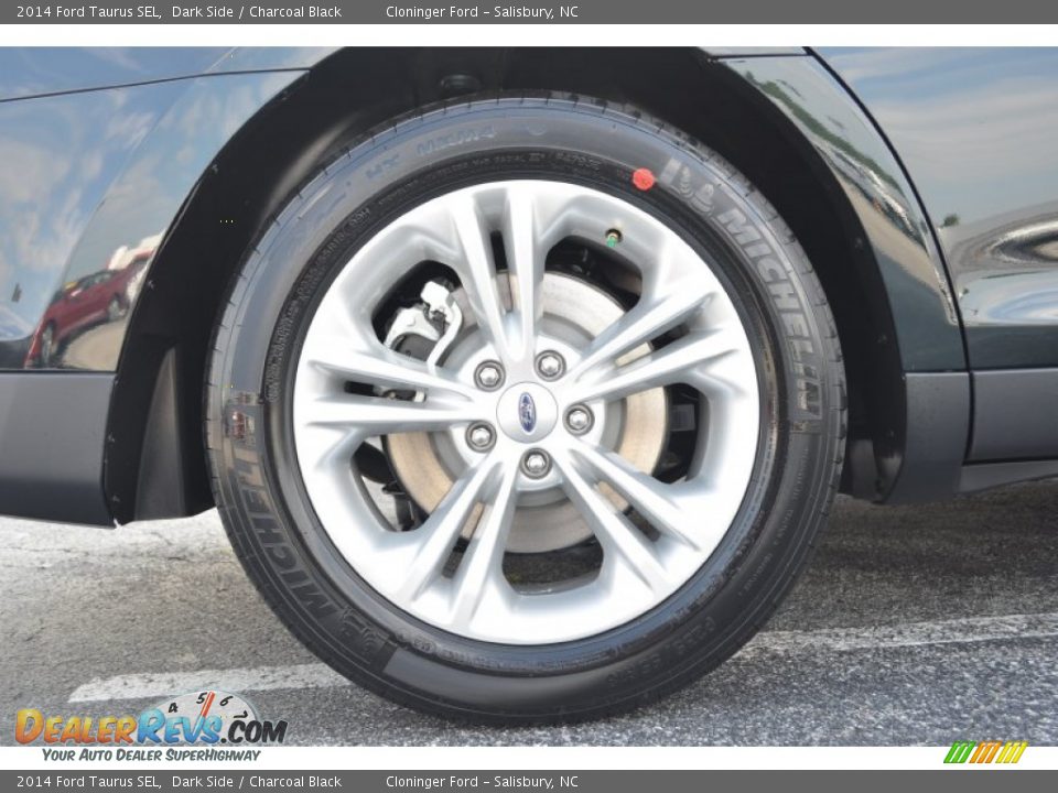 2014 Ford Taurus SEL Wheel Photo #10