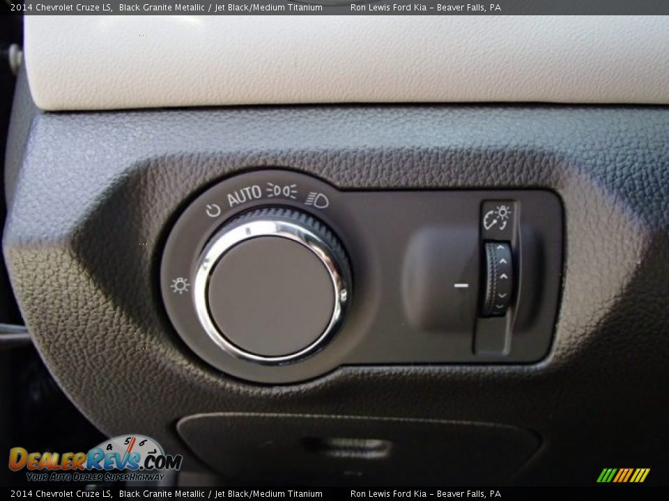 2014 Chevrolet Cruze LS Black Granite Metallic / Jet Black/Medium Titanium Photo #19