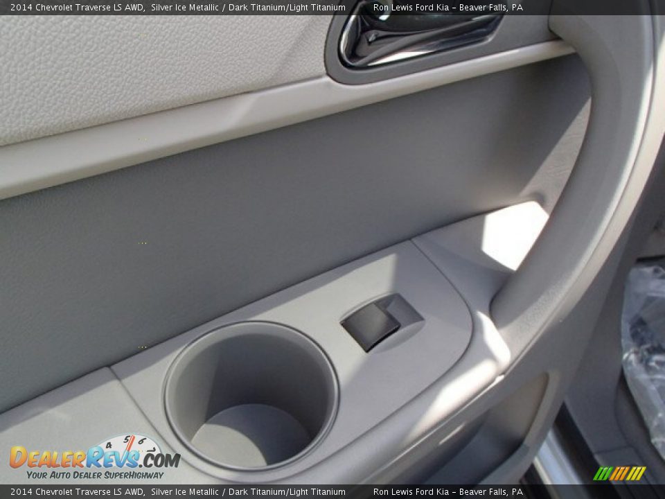 2014 Chevrolet Traverse LS AWD Silver Ice Metallic / Dark Titanium/Light Titanium Photo #14