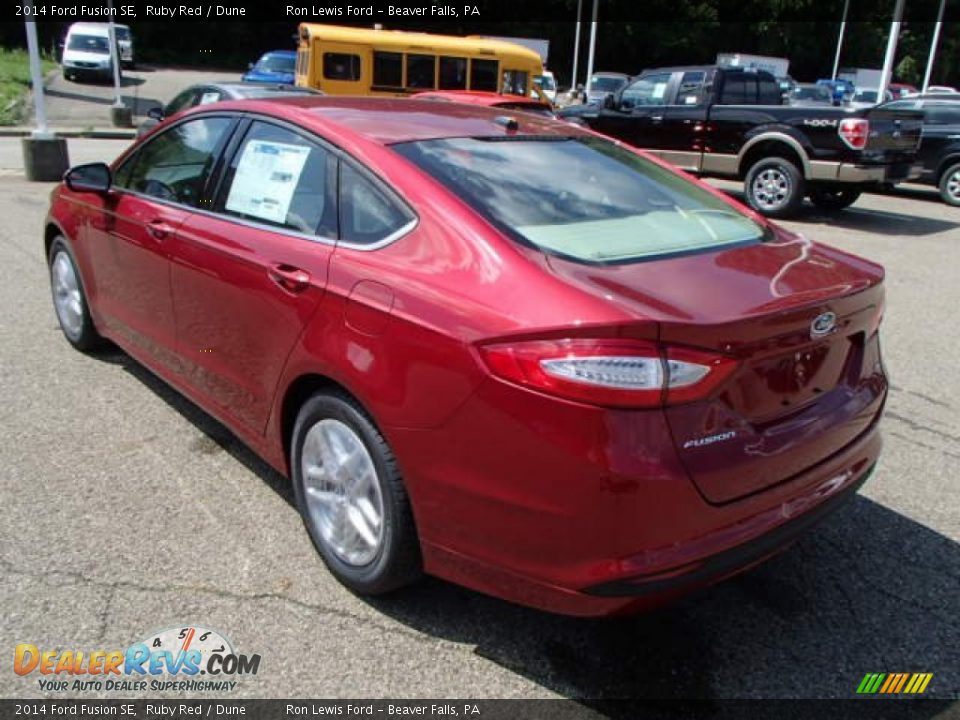 2014 Ford Fusion SE Ruby Red / Dune Photo #6