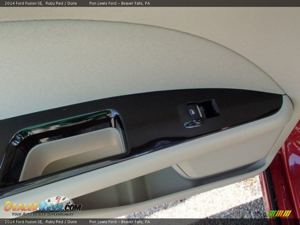 2014 Ford Fusion SE Ruby Red / Dune Photo #13