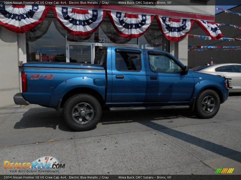 2004 Nissan Frontier XE V6 Crew Cab 4x4 Electric Blue Metallic / Gray Photo #4