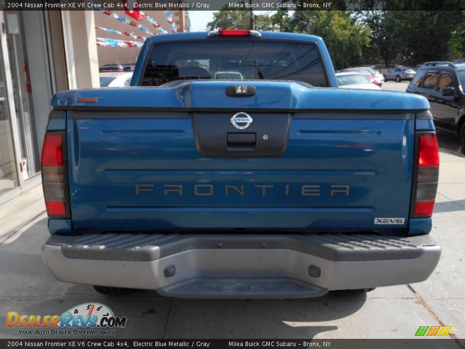 2004 Nissan Frontier XE V6 Crew Cab 4x4 Electric Blue Metallic / Gray Photo #6