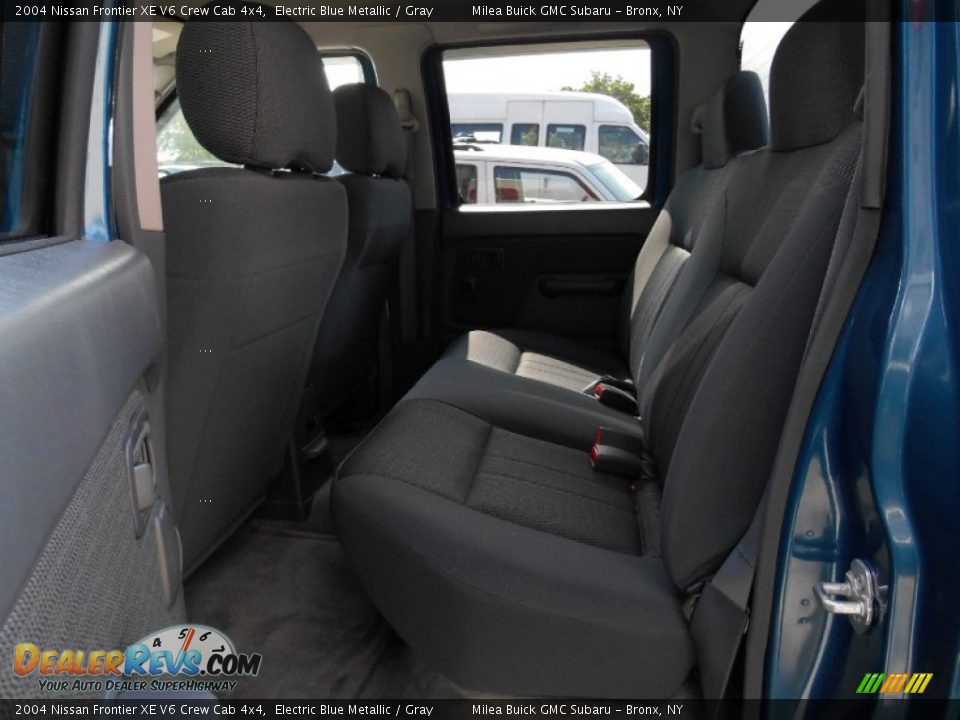 2004 Nissan Frontier XE V6 Crew Cab 4x4 Electric Blue Metallic / Gray Photo #8